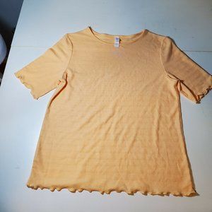 Stars Above Ruffled Tee Medium NWOT